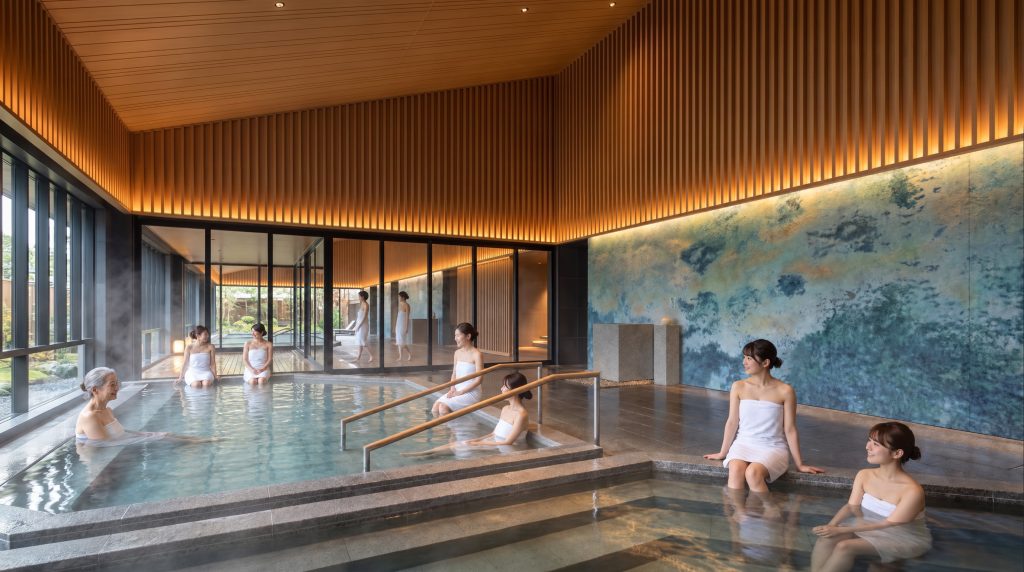 TTP Onsen sử dụng nguồn khoáng nóng tự nhiên từ một trong ba mỏ nước khoáng có nồng độ brom cao hàng đầu thế giới